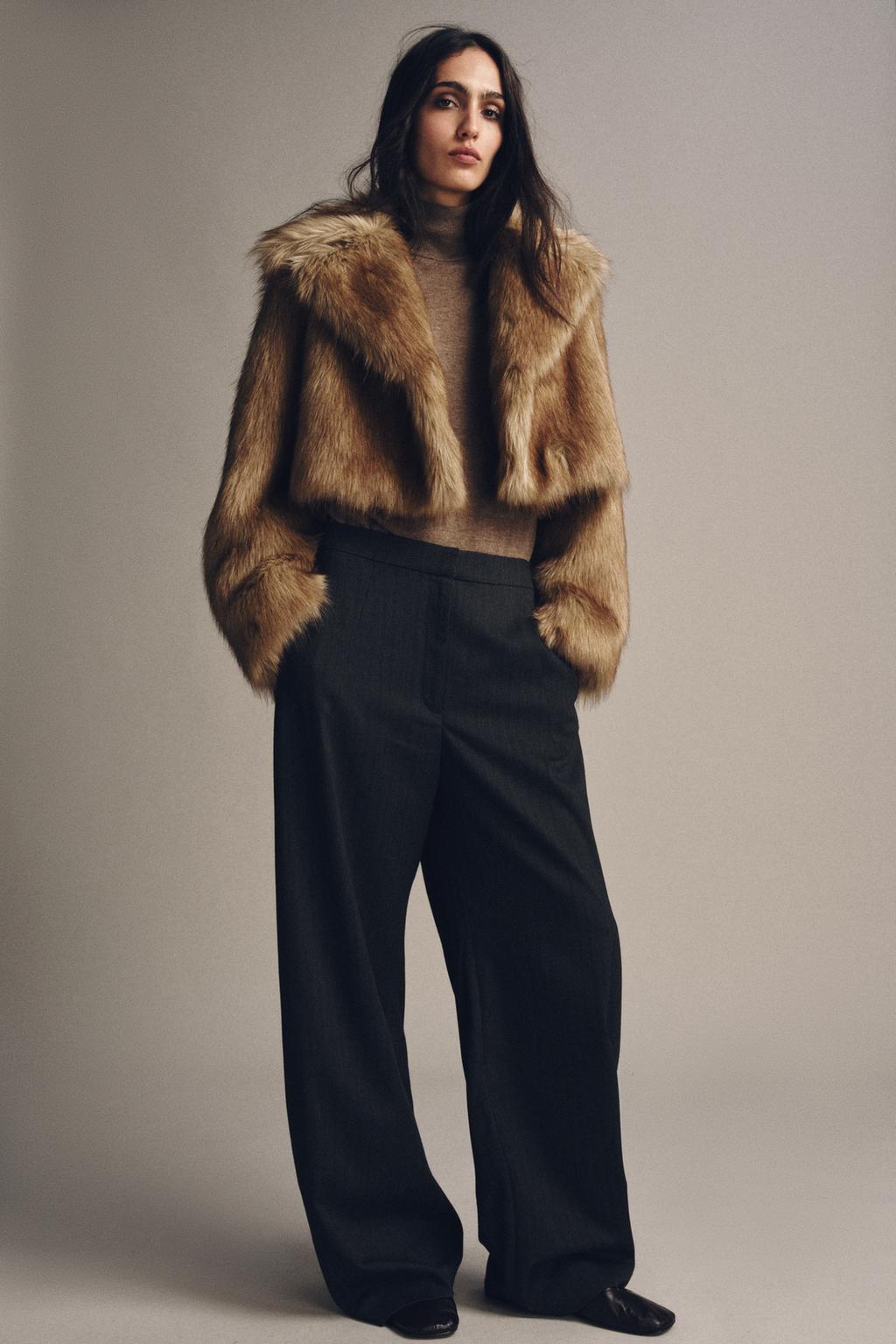VESTE COURTE EFFET FAUSSE FOURRURE